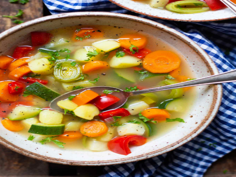 Studenten-Gemüse-Suppe - Rezept, Bild von megakoch