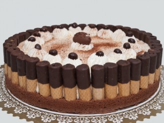 Eierlikör - Sahne Torte einmal anders auf Alle-Rezepte.com