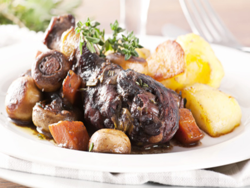 Hähnchen in Rotwein-Wermut-Sauce auf Alle-Rezepte.com