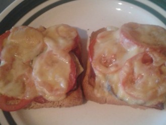 Schinken- Tomaten- Auberginen Toast - Rezept, Bild von sarasahne