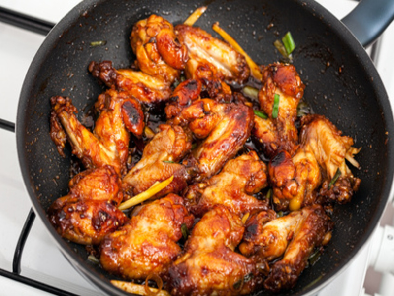 Asiatische Hühnerflügel auf Alle-Rezepte.com