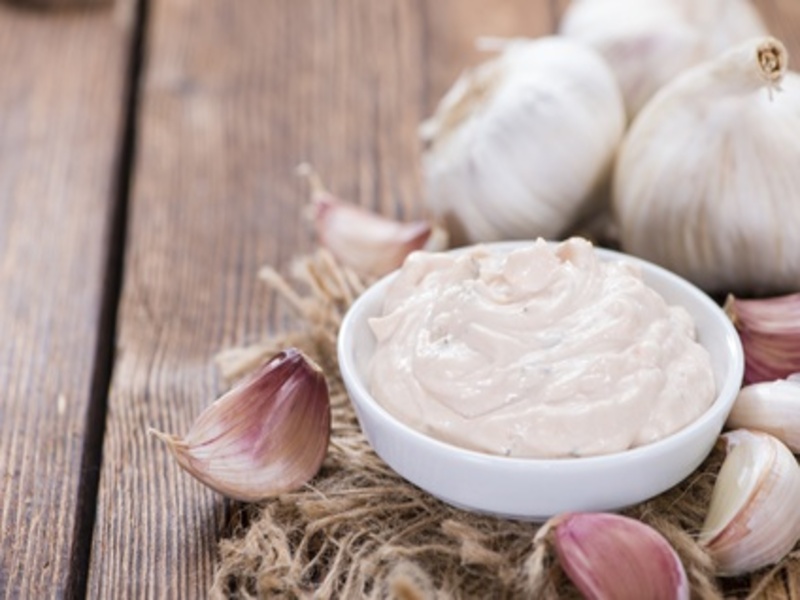 Knoblauch-Joghurt-Marinade für Grillfleisch auf Alle-Rezepte.com