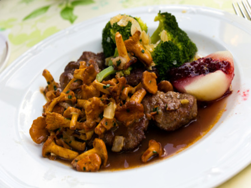 Herzhafter Rehbraten auf Alle-Rezepte.com