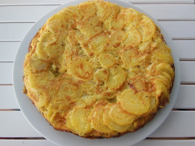 Kartoffelomelett - Tortilla de Patatas auf Alle-Rezepte.com