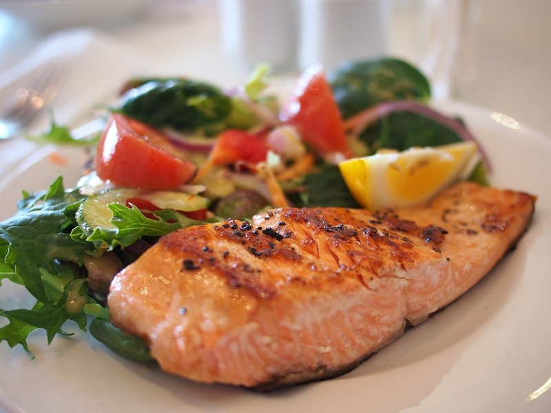 Lachs nach spanischer Art auf Alle-Rezepte.com